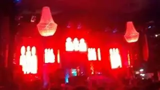 Hot Bullet dropping Plastic Robots - Evil Machine (Krash Remix) Tribe