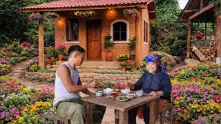 CEO Minh Trieu, help the single elderly woman and and delicious meals for the old lady