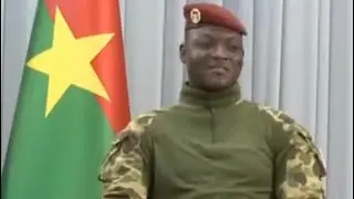 BURKINA FASO : le capitaine president Traor&eacute; Ibrahim ( le carburant est plus moins ch&egrave;re au Burkina 