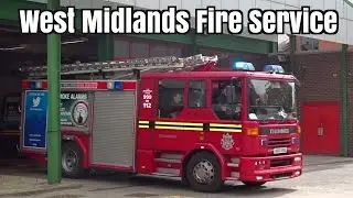 Fire engine responding - Dennis Sabre XL Pump Rescue Ladder