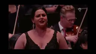 “Embroidery in childhood”, Peter Grimes, B. Britten         Soprano Lucia Tumminelli