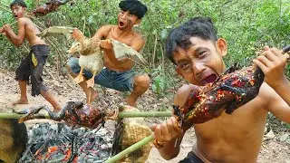 Survival in the rainforest - Cooking big duck and eating delicious in forest - Primitive Boy