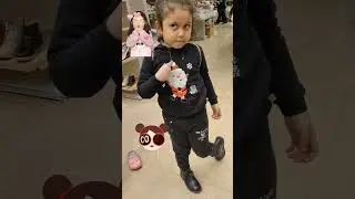 Neeshika Loves❤️ Shopping🛍| Beautiful💖Little Shopaholic😍Girl| Fun Time⏳️ #trending #viral #shorts