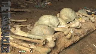 The Toraja Graves Sulawesi Indonesia 🇮🇩