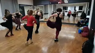 Rumba flamenca coreografía fácil Niňa Pastori Cuándo te beso