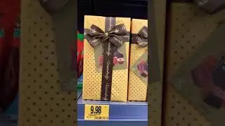 Good for gift got it Giant shop Montreal Quebec Canada