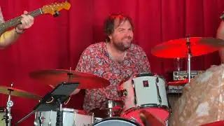Miles Thomas