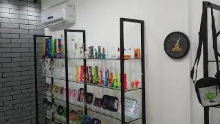 m&oacute;veis para Head shop