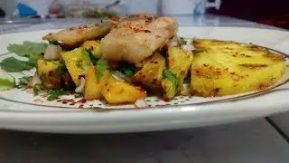 FILETE DE PESCADO EN SALSA DE PIÑA
