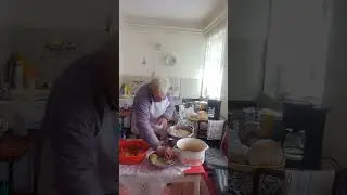 A legjobb savanyúkáposzta hasábokat töltöttük meg Töltött káposztát készítsünk 