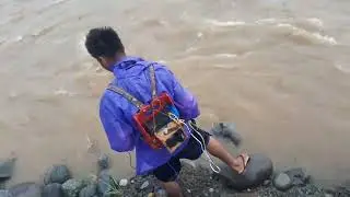 Kapag may bagyo matic maraming manguryente ng isda sa ilog