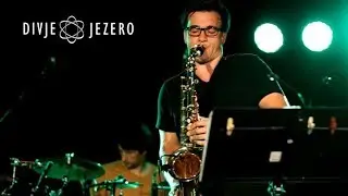 Divje jezero - Marake&scaron;ka tržnica/Marrakesh Market (live)