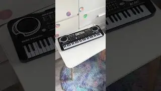 Синтезатор 🎹 с микрофоном 🎤 #пианино #пианинодляначинающих #пианинолегко #инструмент  #синтезатор
