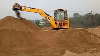 best operator for jcb backhoe loader  #jcbbackhoes