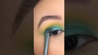 Tropical Eye Makeup Tutorial🌴