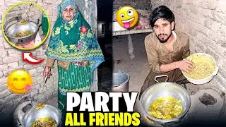 Doston Ke Sath Night Party | Pakoray, Masti & Village Life 😍
