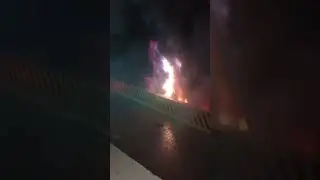 Gup plaza Karachi fire Allah pak sab per raham karna mere Malik 😭😭😭😭😭😭😔 #gupplaza #karachifire #fy