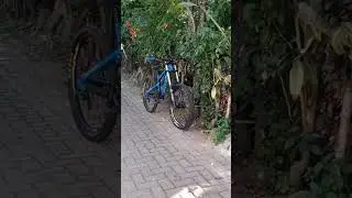 MTB DOWNHILL - PATROL BIKES #shorts #mtb #mtb4u #downhill #freeride #patrol