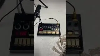 Korg volca beats with distortion