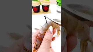 Чистите и чешуйте за считанные секунды! 🦐🔪 #KitchenHack #ShrimpPeeler #Gadget