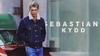 sebastian kydd (austin butler) l carrie diaries