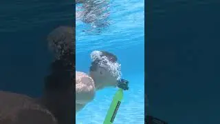 Our Revolutionary Mini Scuba Tank - 10 minutes of pure underwater joy! 🌊 #watersports #familyfun