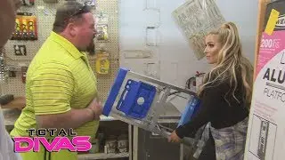 Natalya and Jim &ldquo;The Anvil&rdquo; Neidhart go ladder shopping: Total Divas, Nov. 1, 2017
