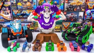 Monster Jam Collection Unboxing Review | Monster Jam Grave Digger Trax Playset