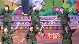 Hát múa: Đường Trường Sơn xe anh qua - Đơn vị Ân Nghĩa