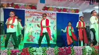 Class 4th Boys dance