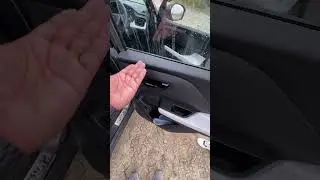 Tata Punch Unique Door Lock in Base Model || Tata Punch Safest Micro SUV || Punch Vs Exter ||