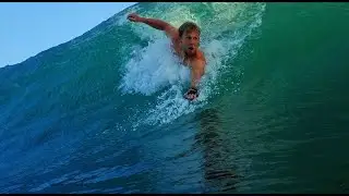 Bodysurfing in Alhoceima beach