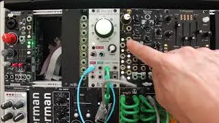 Warps & &oslash;chd as complex oscilator