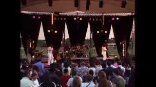 Assou et Sevi - Soka Africa (Live)