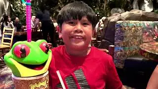 Aj&rsquo;s 9th Bday at Rainforest Cafe