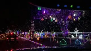 Sowell&rsquo;s North Pole Christmas Light Display