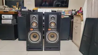(Sold)Akai Stereo 10-inch 3Way Vintage Speaker SW-T2/For Sale/Infinity Audio/Contact 94433 70602