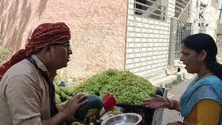 फ्रूट वाला#funny #comedy  पति पत्नी हास्य कॉमेडी# राजीव खंकरियाल वलोग