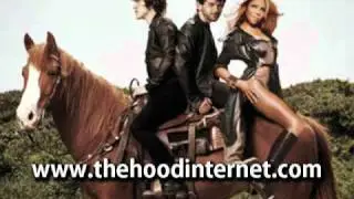 Lil Kim x MGMT (mixed by The Hood Internet)
