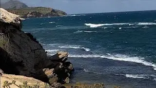 HIKING UP SHIPWRECK&rsquo;S PETRIFIED SAND DUNE SOUTH KAUA&rsquo;I