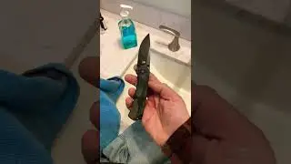 How to get Blood out of Clothes if an accident happens. 👍🤦&zwj;♂️ #shorts #howto #knife #edc #besafe