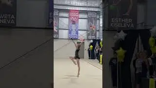 #flexible #gymnast #rhythmicgymnastics #arch #rhythmic #clubs #italian #mastery #catch #toss #wave