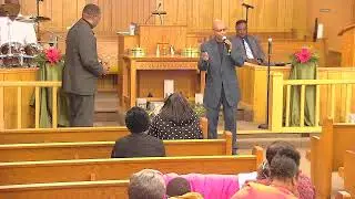 Pastor Dexter Taylor |
