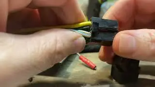 66 Mustang Turn Signal 6 Pin Connector - detach.