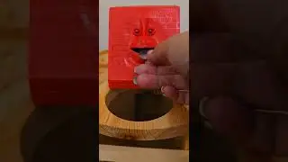 Creepy face bank money bank #loop #viral #facebank