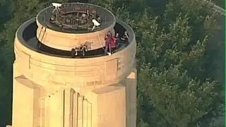 VIDEO: Soldier BASE Jumps from Liberty Memorial at the National World War I Museum