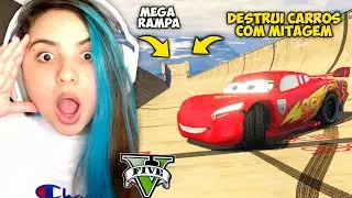 DESTRUINDO CARROS FAMOSOS MOD e FAZENDO MITAGENS na MEGA RAMPA no GTA V!! (com BATIDAS REALISTAS)