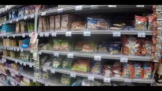 #576 ЧТО ПРОДАЮТ НА ПОЛКАХ СО СНЭКАМИ .С СОБАКОЙ В МАГАЗИН.Французские будни семьи Френо.