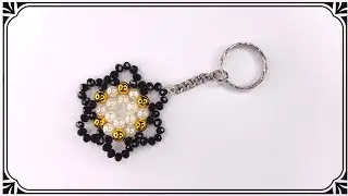 Beaded Keychain Tutorial / How To Make Beaded Keychain At Home / Creative V