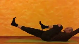 Yoga- Asana im Liegen